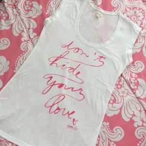aerie scoop neck feather weight tank top
